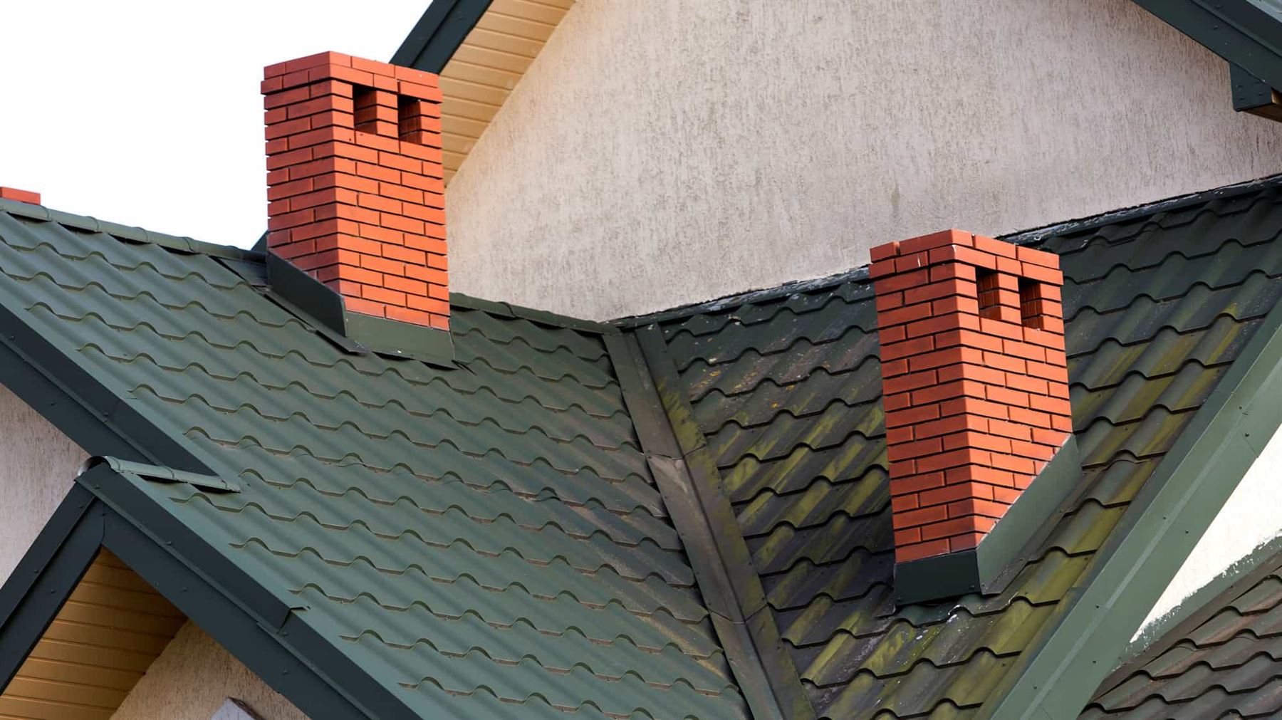 M and M Roofing