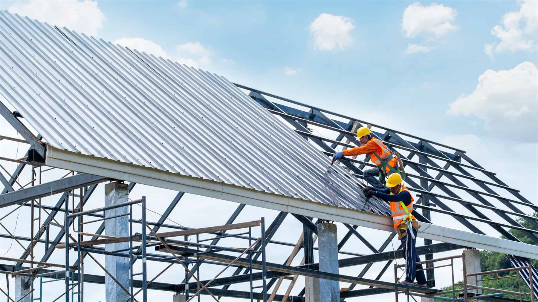 CDA Roofing & Siding Contractors LLC
