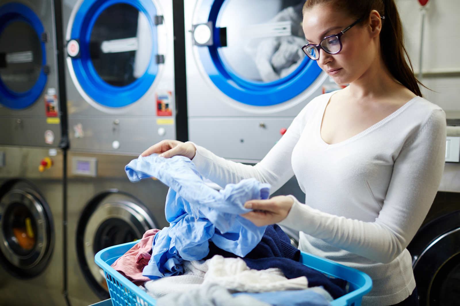 Express Laundry Center in Conroe